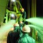 Après beaucoup de travail dur , l'eruption d'eau est calmée et (…)