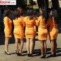 De jolies hotesses lors de la cérémonie d'ouverture.