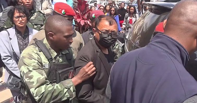 PAC : le procès de l'affaire Boeing 777 reporté, six personnes obtiennent une liberté provisoire
