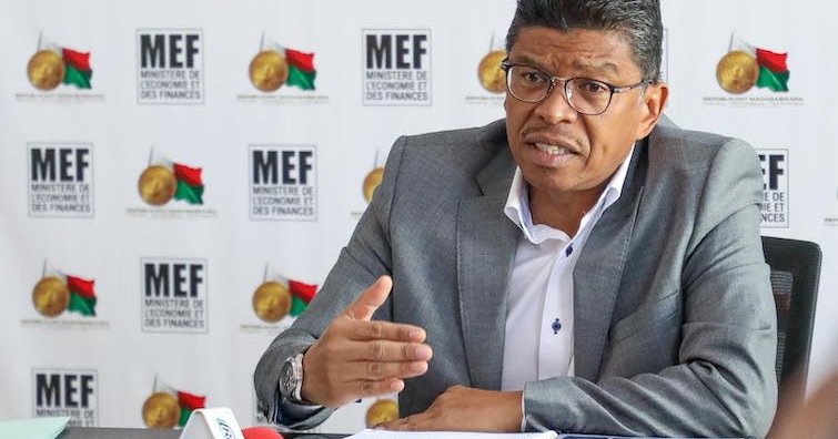PLFR 2026 : le gouvernement revoit sa copie face aux tensions internationales
