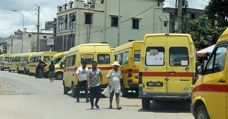 Antananarivo : les bus en grève